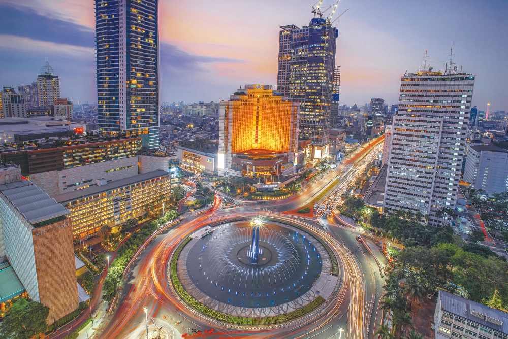 Abadi Jaya Travel: Jembatan Menuju Petualangan Cilacap yang Tak Terlupakan